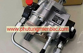 16700VM01A bơm cao áp Nissan Navara 2019