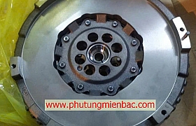 232004A103 Bánh đà Grand Starex