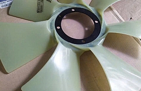 2526148000 Cánh quạt động cơ Mighty D4GA