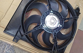 2538026400 Quạt két nước Santafe gold