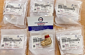 589527H950 Đầu nối bình hơi Univer/trago