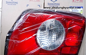 8361206200_Đèn hậu phải ssangyong korando