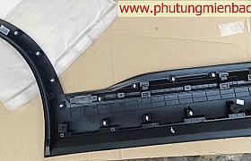 87731S1AB0SCR Ốp ngoài cửa sau trái Santafe 2021