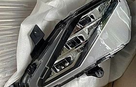 92202M6500 Đèn gầm phải K3 2022