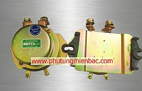 956106J000 Rơ le ngắt mát Univer