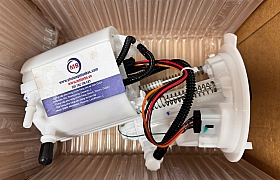 A2464701694 Cụm bơm xăng Mercedes Benz AMG