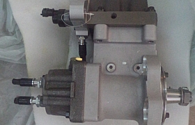 D3973228_Bơm cao áp Komatsu 300-8
