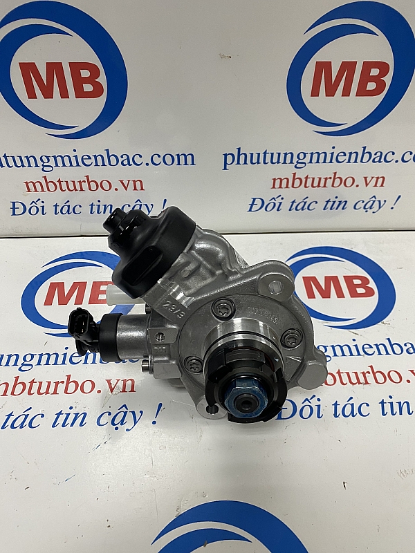 0445010525 Bơm cao áp iSUZU