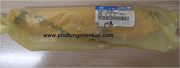 233214A700_Trục cân bằng phải porter 2 D4CB