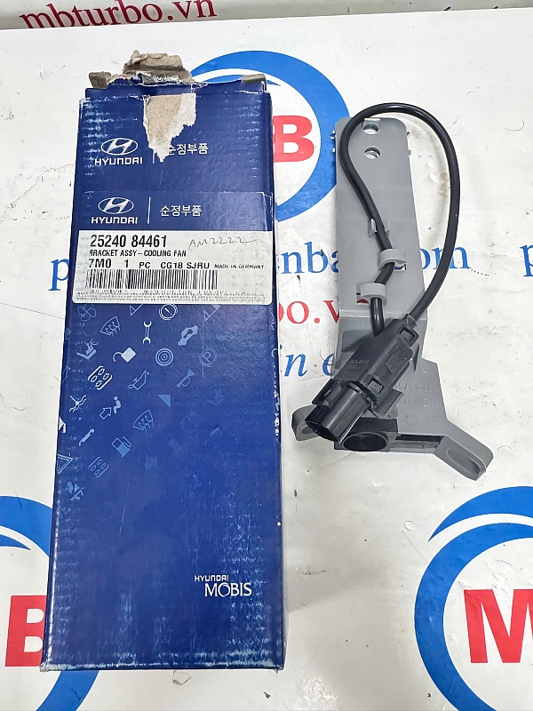 2524084461 Giắc chuyển đổi ly tâm quạt két nước D6CB 