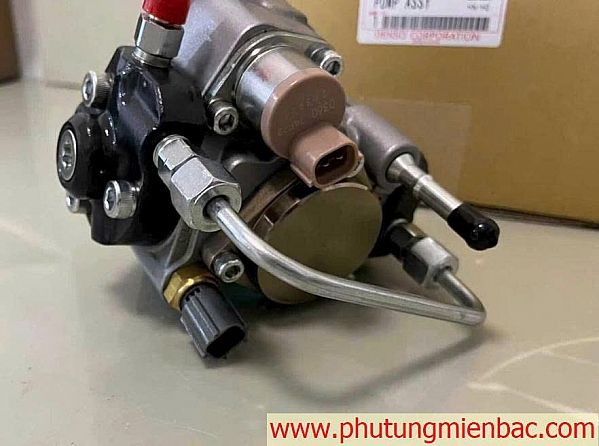 294000-0780 bơm cao áp Nissan Navara 2010