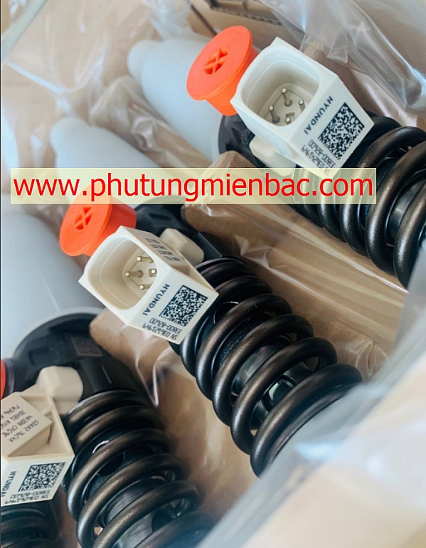 3380082600_Kim phun Hyudai Trago D6HC
