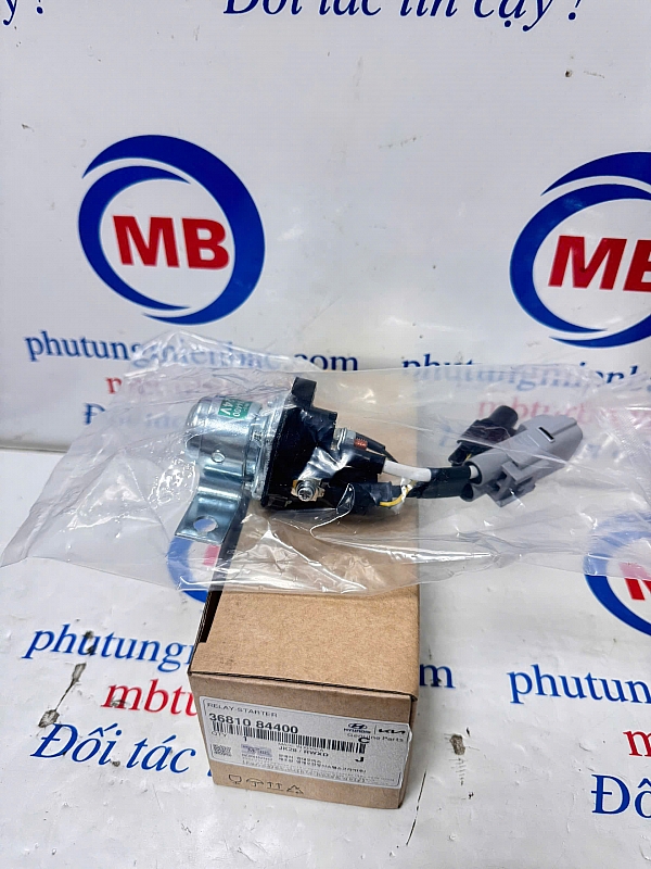 3681084400 Rơ le đề Univer