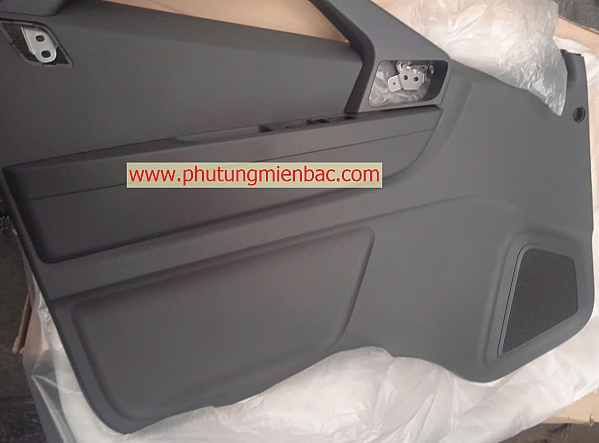 823075M100T9Y Tapli cửa trước trái Mighty Ex8