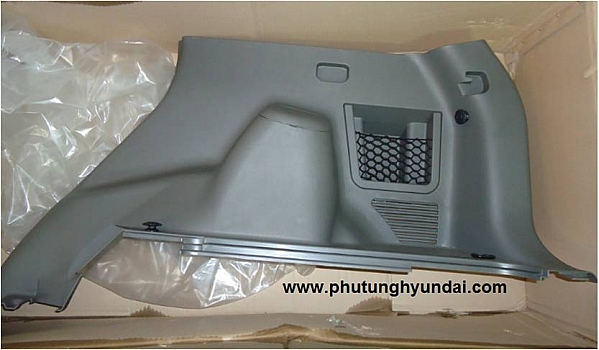 857302E601U7_Ốp tapli hông sau tucson 09