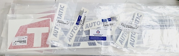 864167J000 Tem chữ AUTOMATIC trên cửa