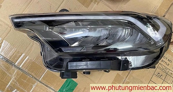 92101CC130 Đèn pha trái Sonet 2021-2024