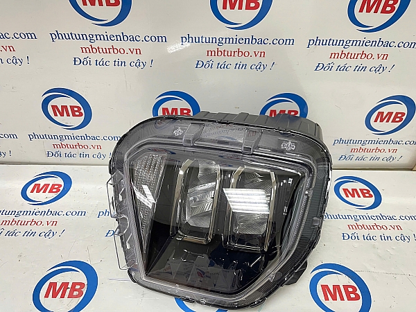 92102I7120 Đèn pha phải Creta 