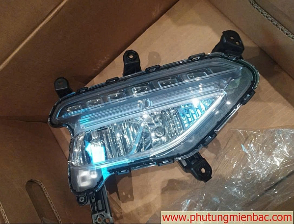 922022W530 Đèn gầm phải Santafe 2016-2018
