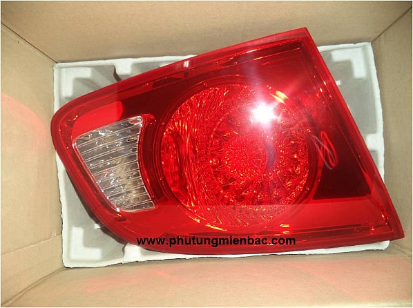 924052B040_Đèn hậu miếng trong trái phải Santafe