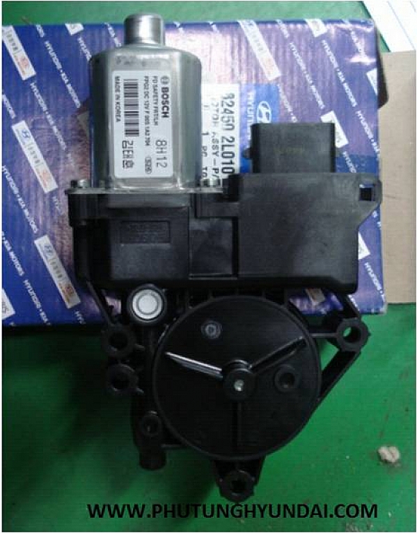 924502L010_Motor lên xuống kính 