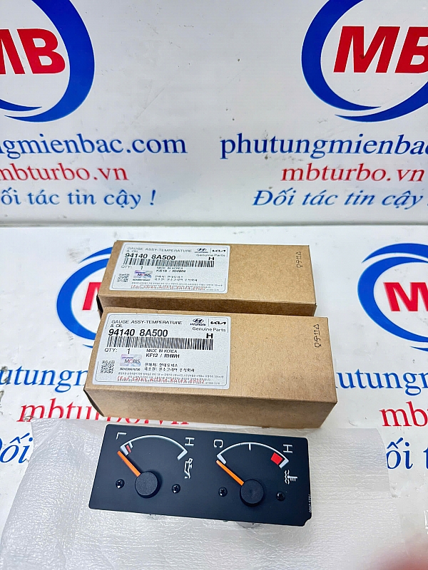 941408A500 Đồng hồ đo mức dầu Space 