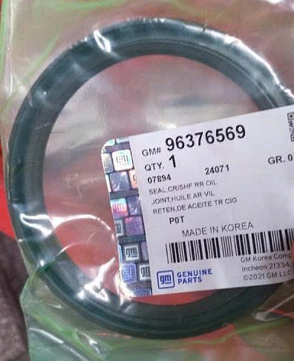 96376569 Phớt đuôi trục cơ Laceti/Cruize/Aveo