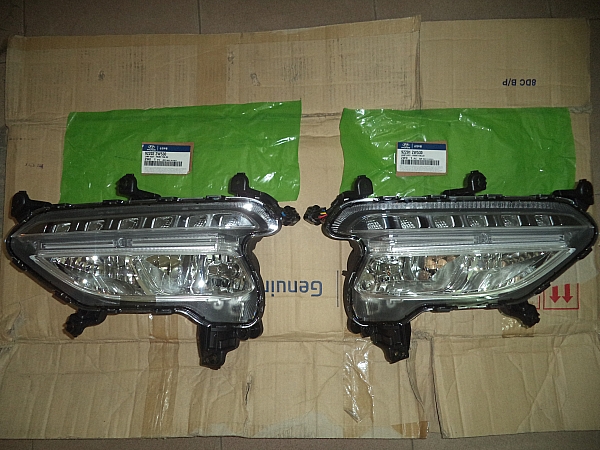 Đèn gầm led Santafe 2015