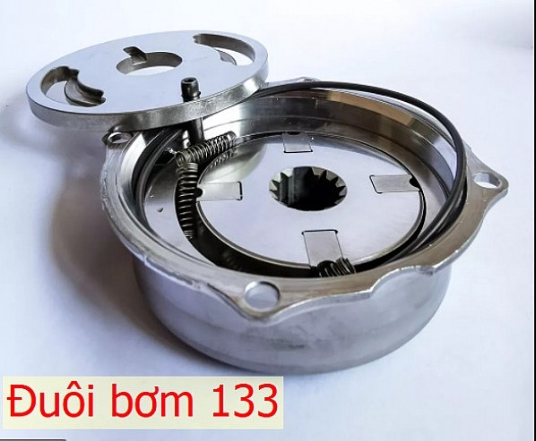 Đuôi bơm Porter 133